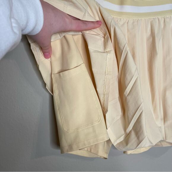 Girlfriend Collective Yellow Skater Athletic Mini Skort M - Picture 4 of 6